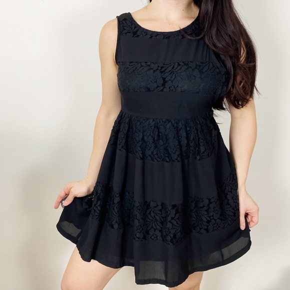 YA LOS ANGELES Black Lace Stripe Dress Small - Picture 1 of 8